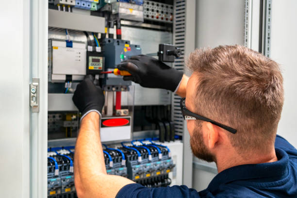 Best Commercial Electrician Services  in Loch Lomond, VA